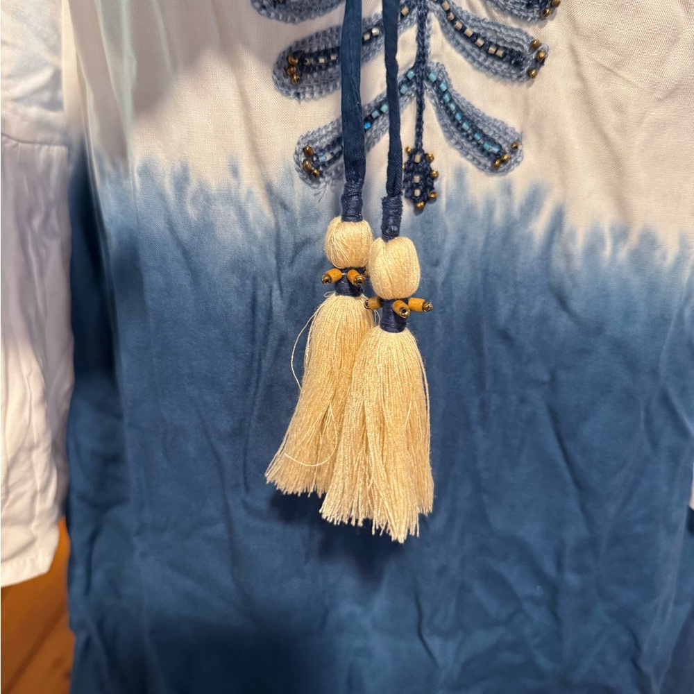 Bohemian Blue & White Cover Up Tunic Size Xs perfect for summer tassels on front - Picture 4 of 7